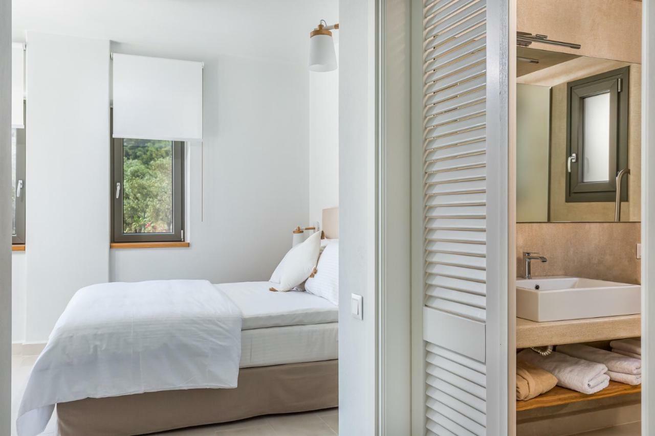 Elios Private Living Villa Neo Klima Exteriör bild